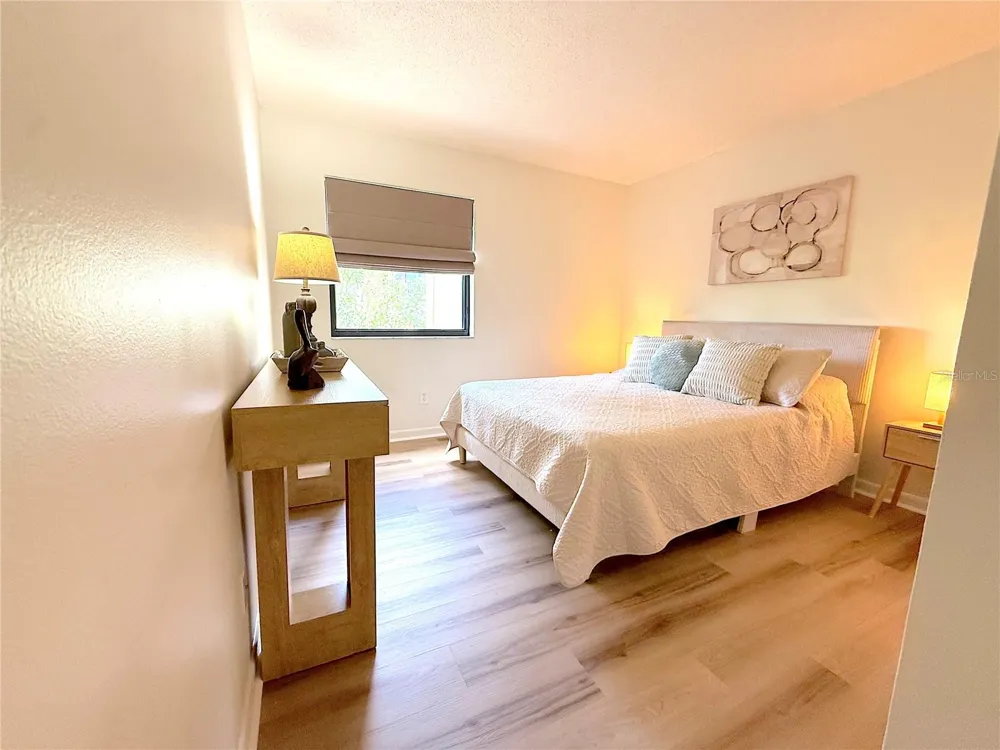 626 BIRD BAY DRIVE S #110 Venice, FL 34285