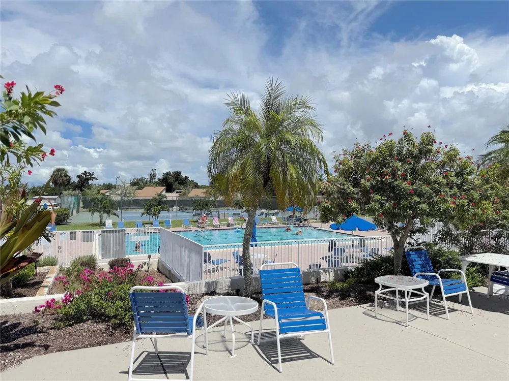 626 BIRD BAY DRIVE S #110 Venice, FL 34285