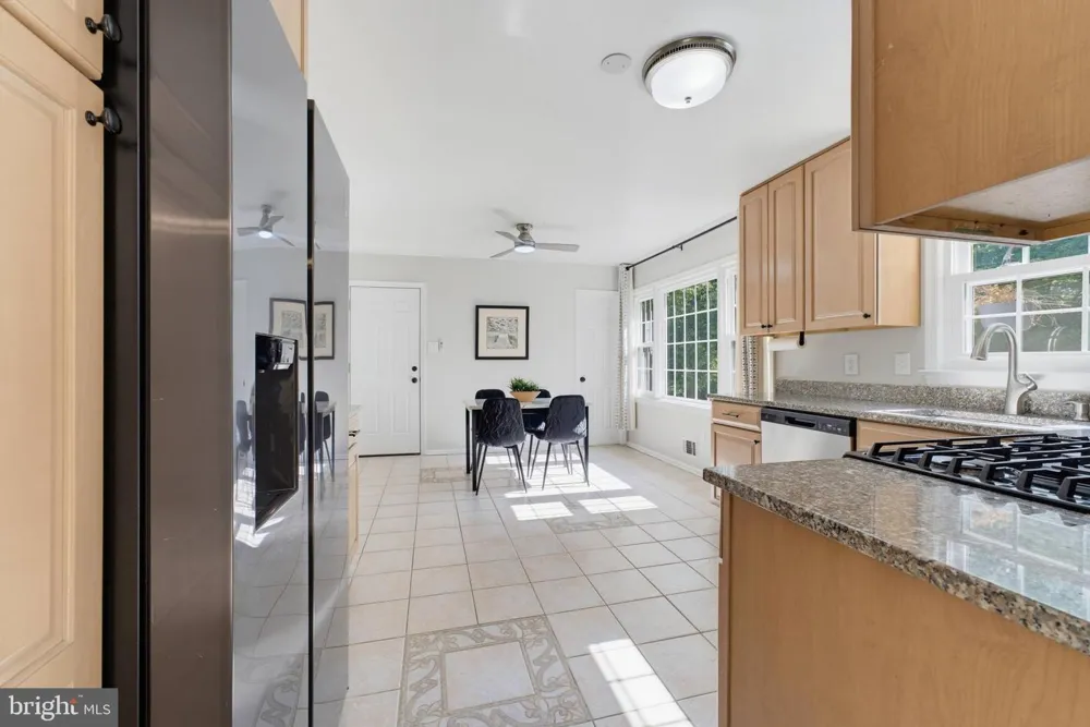 8109 OVERTON COURT Springfield, VA 22153