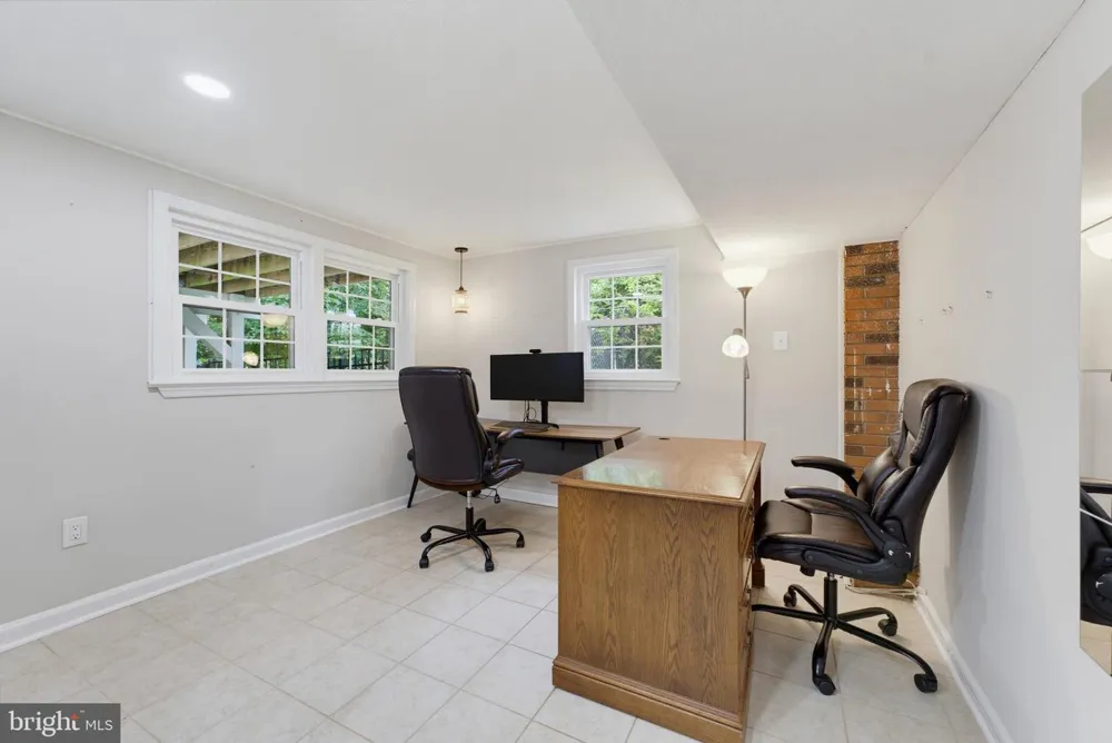 8109 OVERTON COURT Springfield, VA 22153