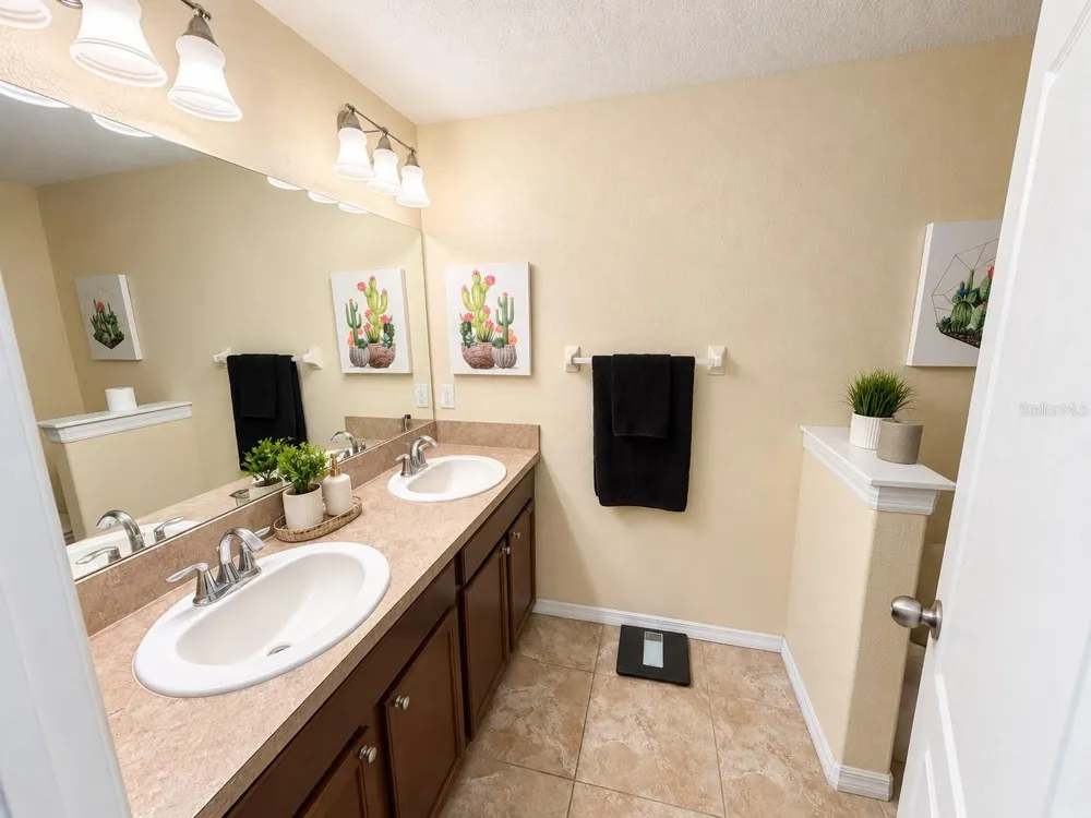 11853 GREENGATE DRIVE Hudson, FL 34669