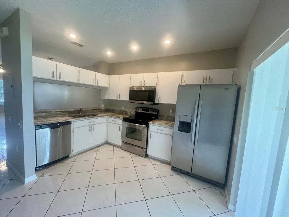 12356 BERKELEY SQUARE DRIVE Tampa, FL 33626