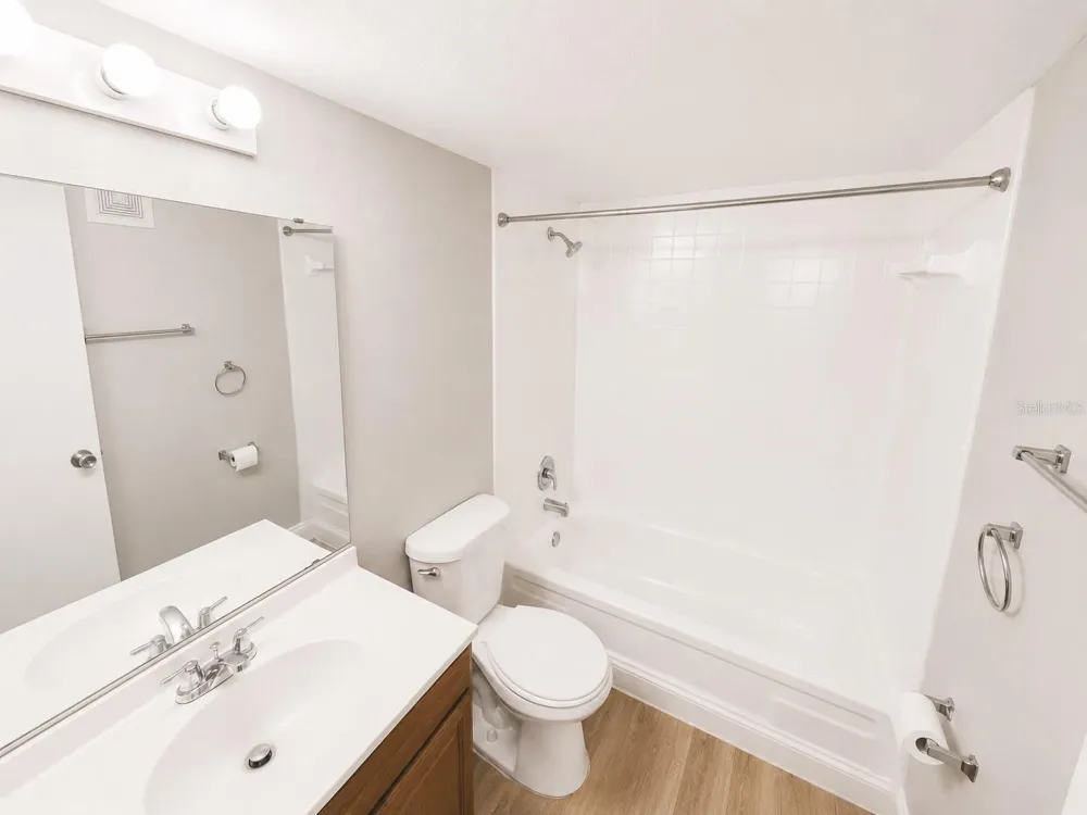 2791 L B MCLEOD ROAD #D Orlando, FL 32805