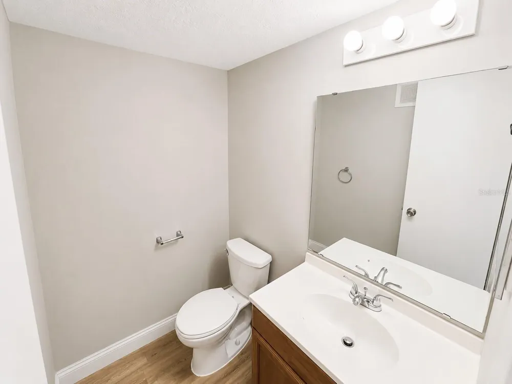 2791 L B MCLEOD ROAD #D Orlando, FL 32805