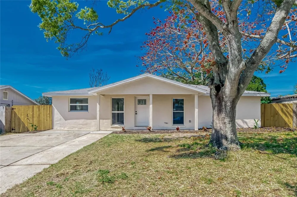 1300 MELONWOOD AVENUE Clearwater, FL 33759