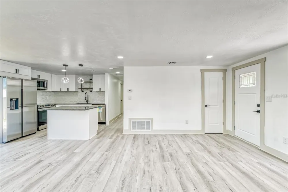 1300 MELONWOOD AVENUE Clearwater, FL 33759