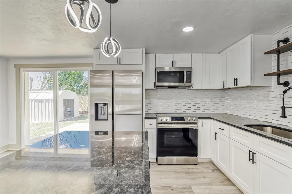 1300 MELONWOOD AVENUE Clearwater, FL 33759