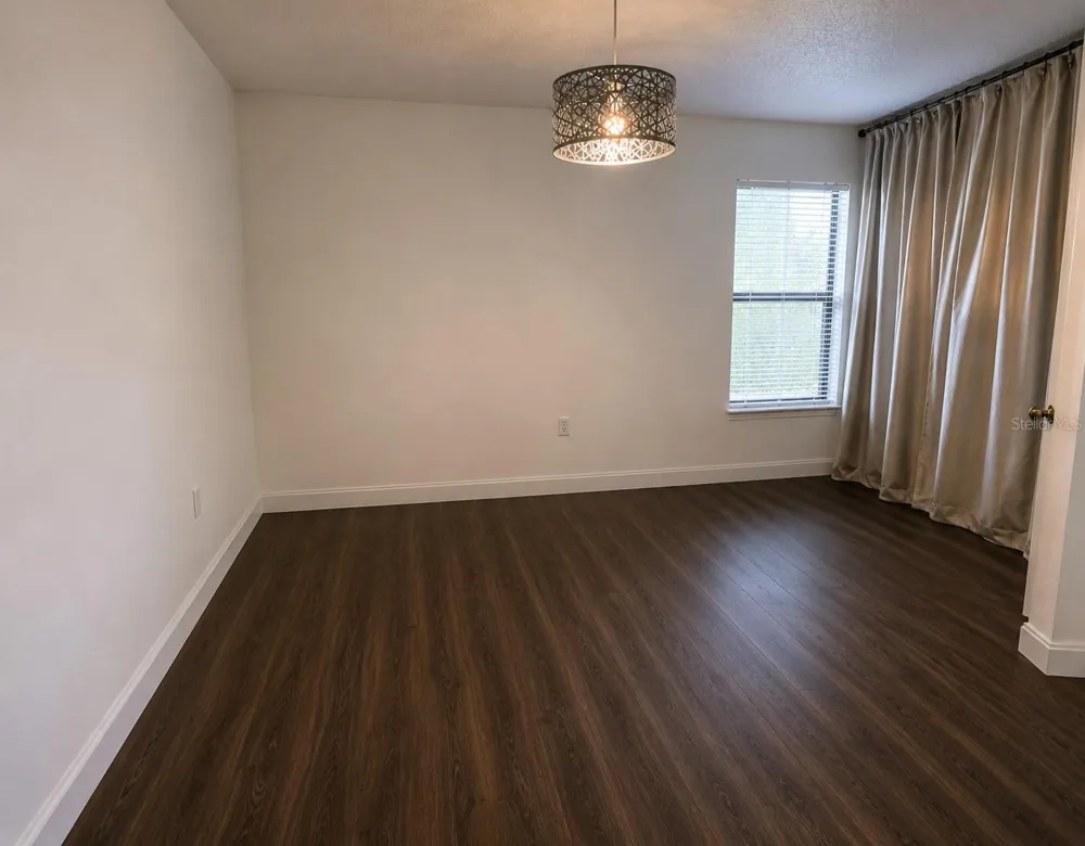 2900 S SEMORAN BOULEVARD #B1 Orlando, FL 32822