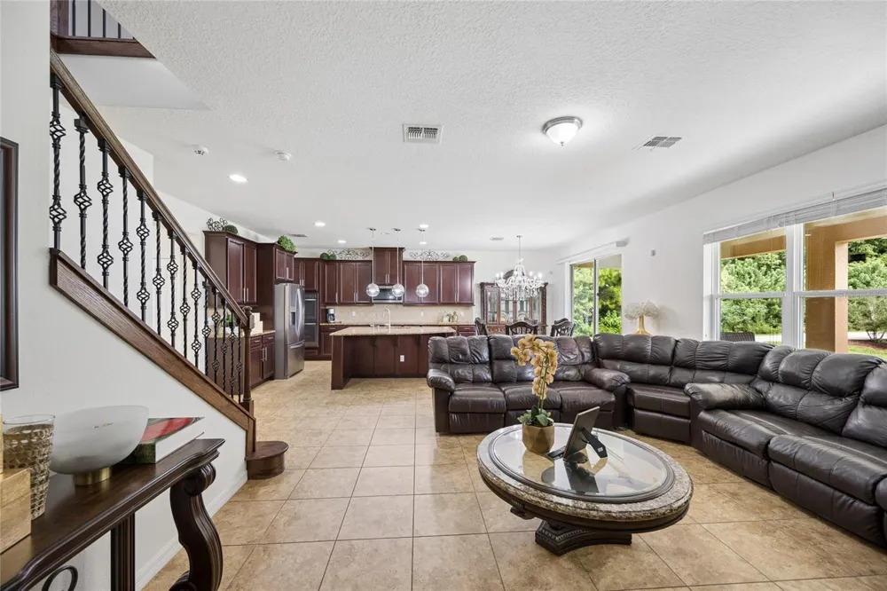 3899 MT VERNON WAY Kissimmee, FL 34741