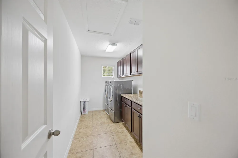 3899 MT VERNON WAY Kissimmee, FL 34741