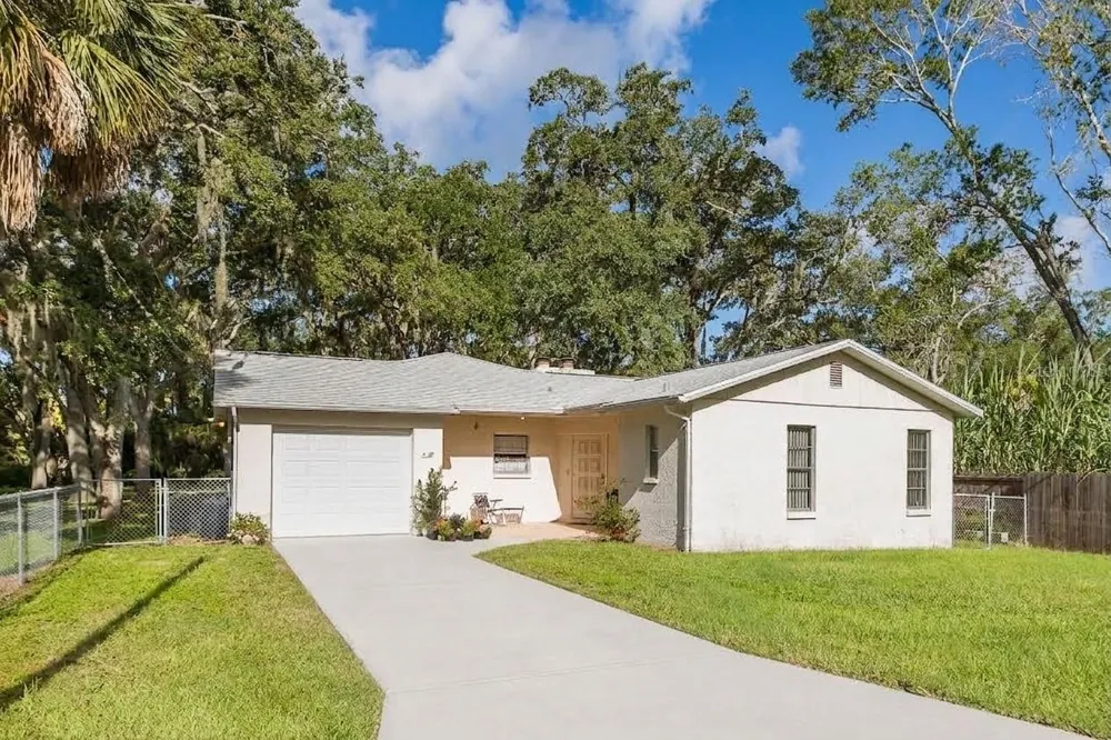 4715 NEEDLE PALM DRIVE New Port Richey, FL 34652