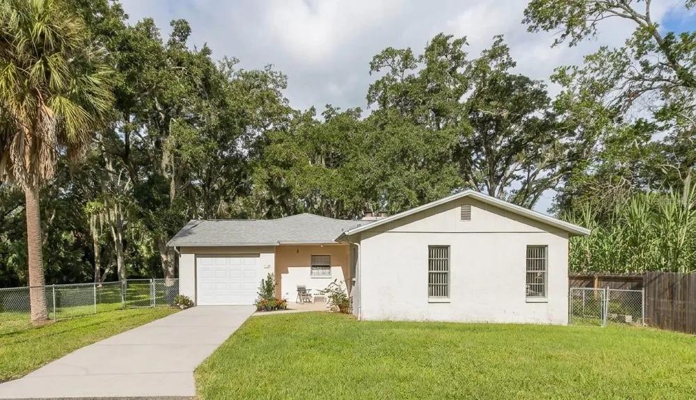 4715 NEEDLE PALM DRIVE New Port Richey, FL 34652