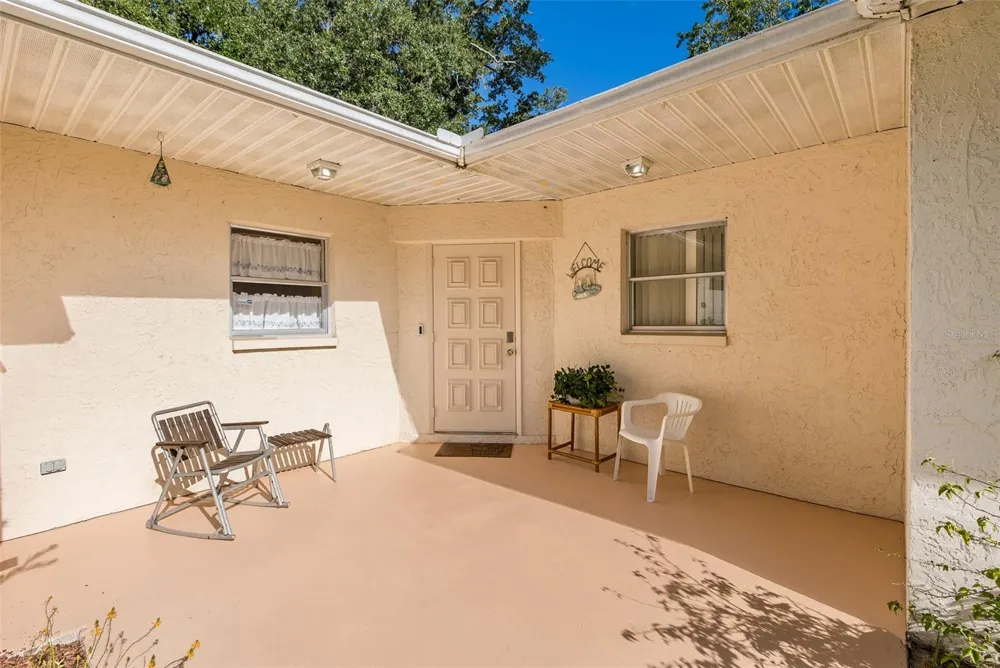 4715 NEEDLE PALM DRIVE New Port Richey, FL 34652