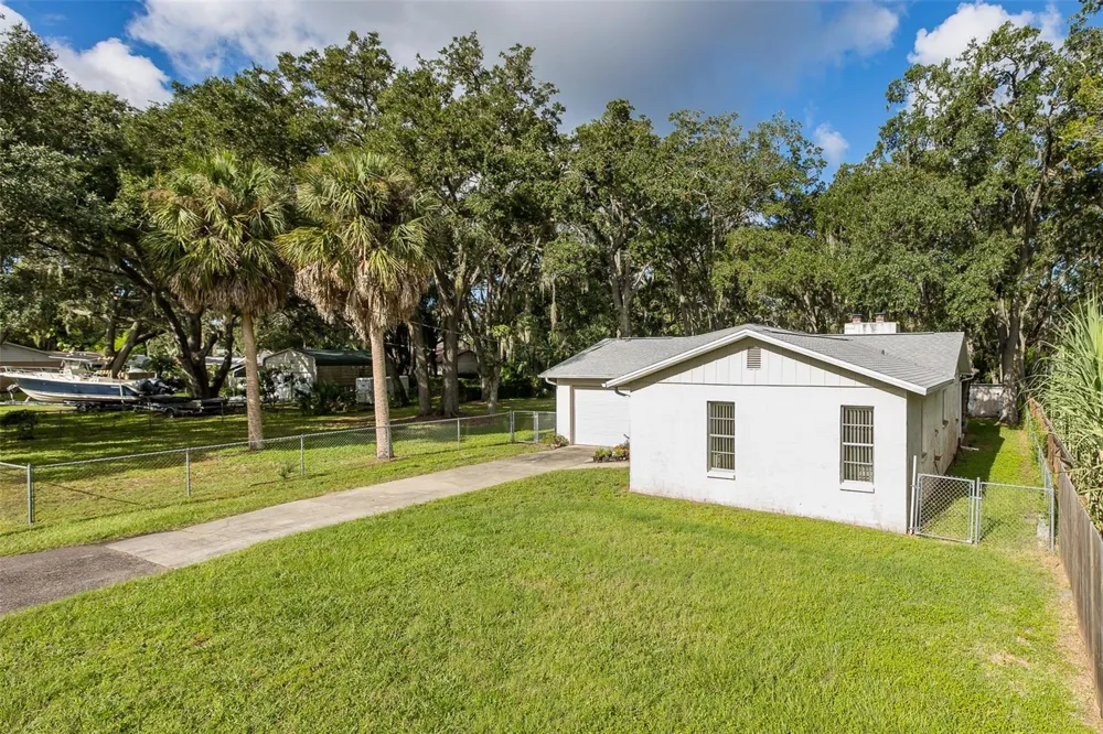 4715 NEEDLE PALM DRIVE New Port Richey, FL 34652