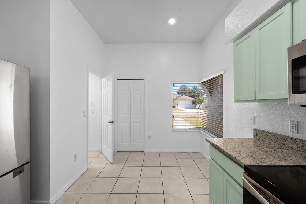 3609 TRAPNELL GROVE LOOP Plant City, FL 33567