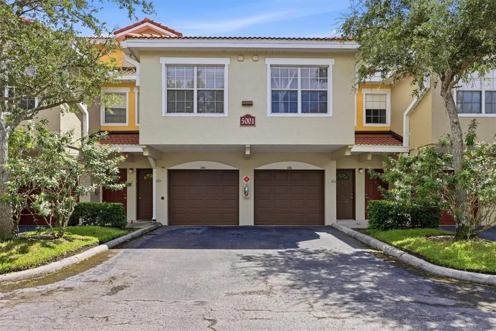 5001 BARALDI CIRCLE #22-209 Sarasota, FL 34235
