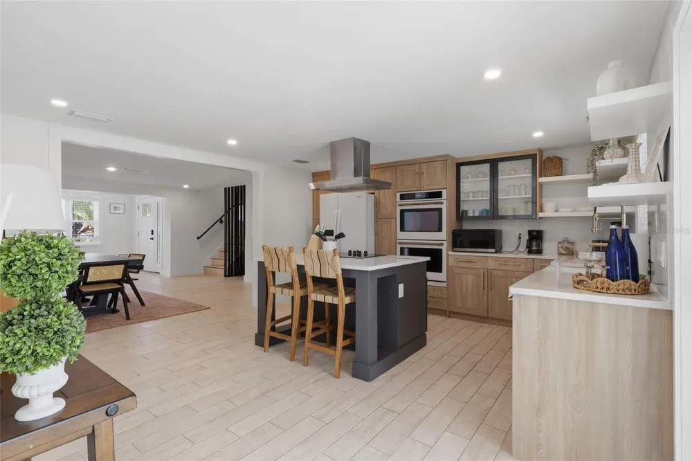 405 28TH STREET Holmes Beach, FL 34217