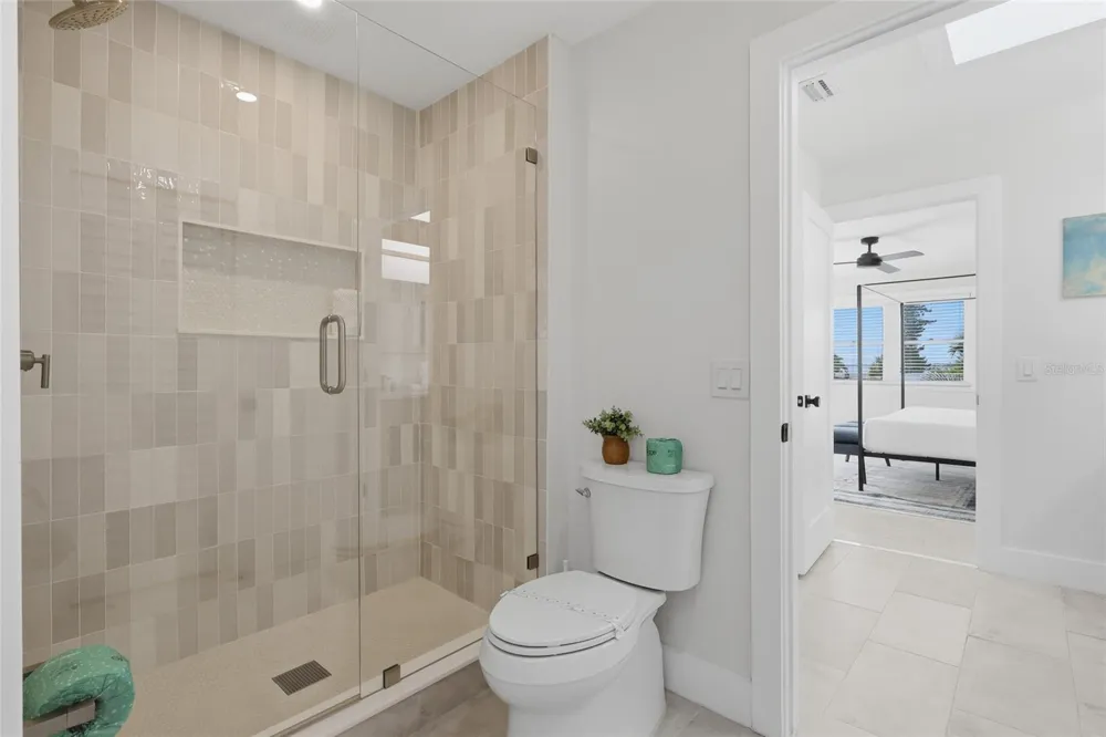 405 28TH STREET Holmes Beach, FL 34217