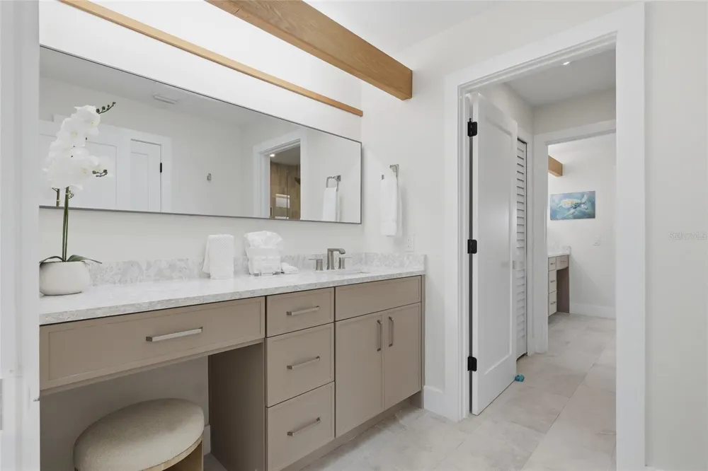 405 28TH STREET Holmes Beach, FL 34217
