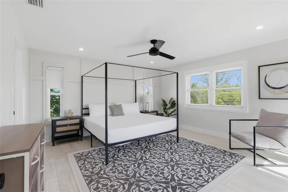 405 28TH STREET Holmes Beach, FL 34217