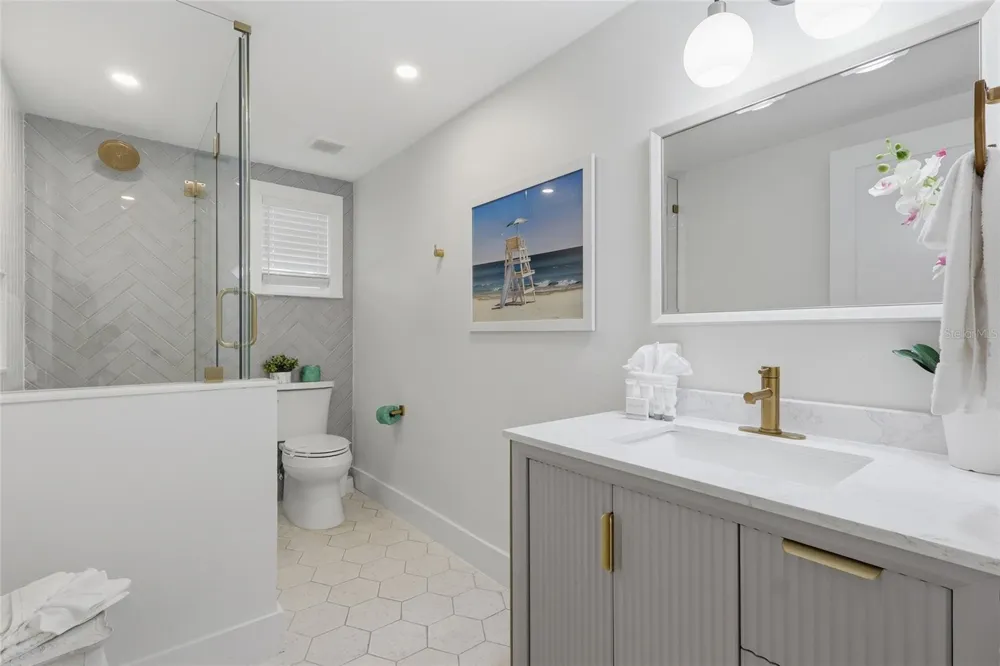 405 28TH STREET Holmes Beach, FL 34217