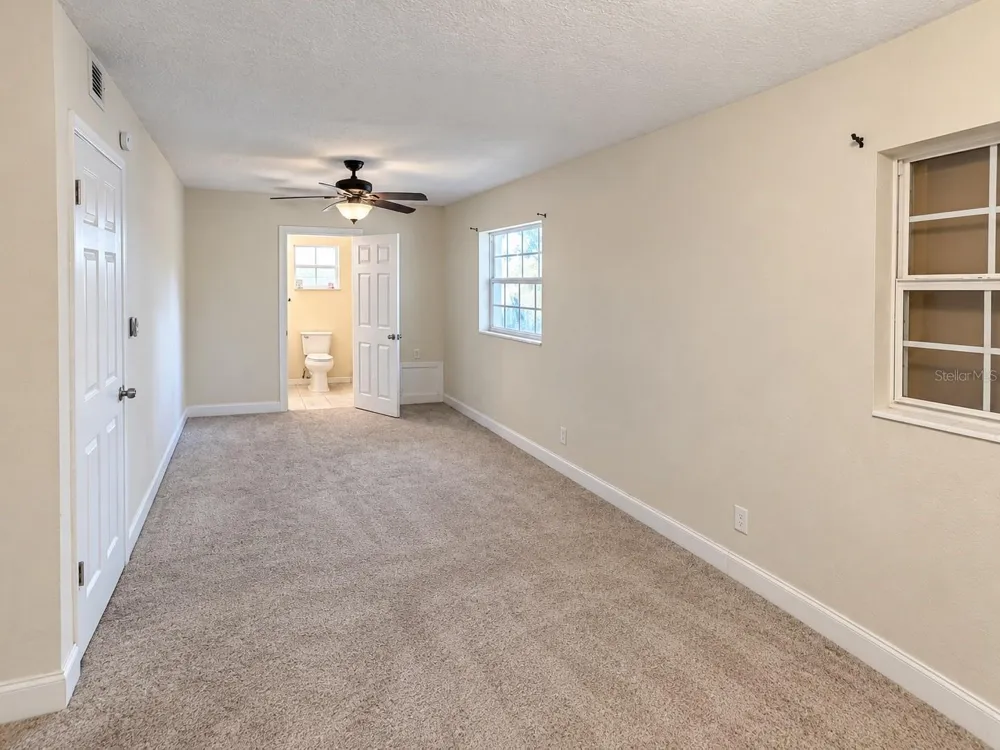8915 59TH WAY Pinellas Park, FL 33782