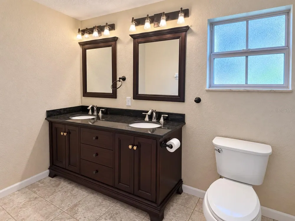 8915 59TH WAY Pinellas Park, FL 33782