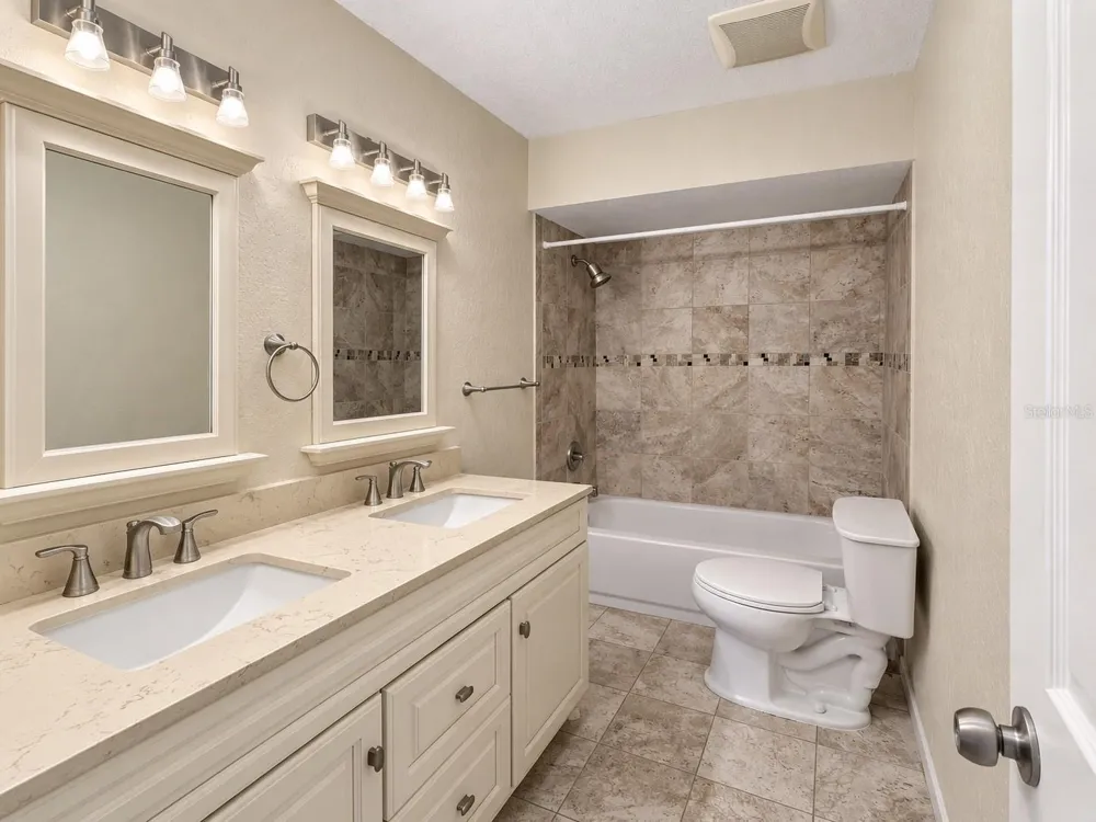 8915 59TH WAY Pinellas Park, FL 33782