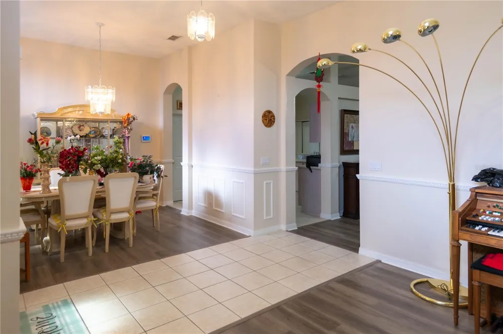 1306 ISLAND COVE DRIVE Deland, FL 32724