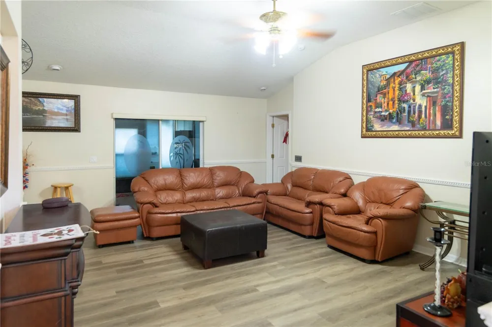 1306 ISLAND COVE DRIVE Deland, FL 32724