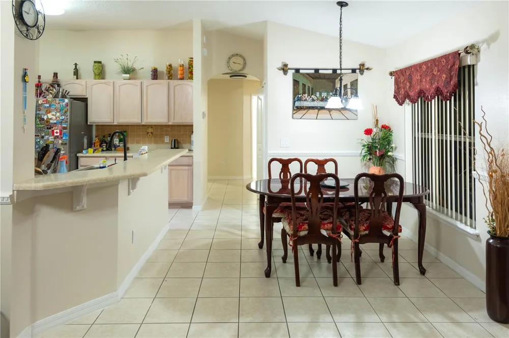 1306 ISLAND COVE DRIVE Deland, FL 32724