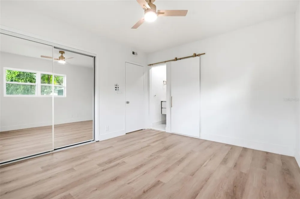 2519 OVERLAKE AVENUE Orlando, FL 32806