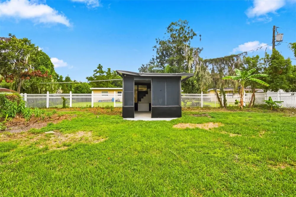 2519 OVERLAKE AVENUE Orlando, FL 32806