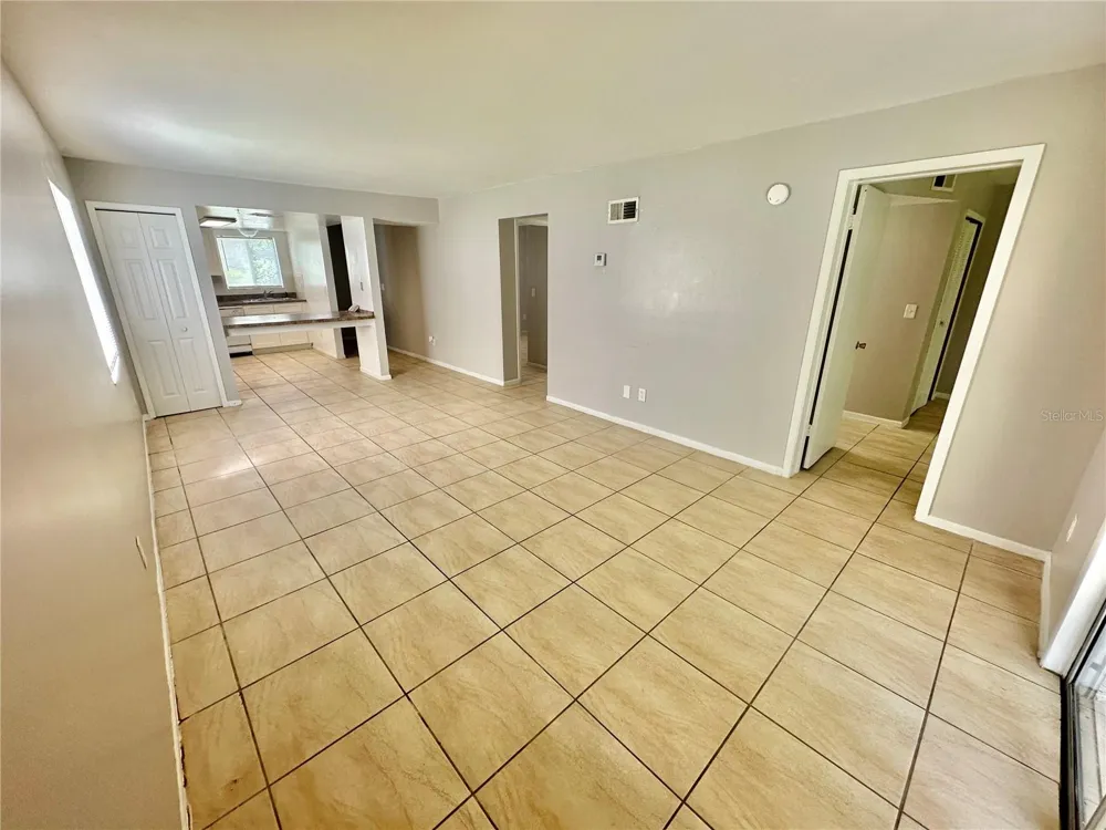 2549 S OAK AVENUE #B Sanford, FL 32773