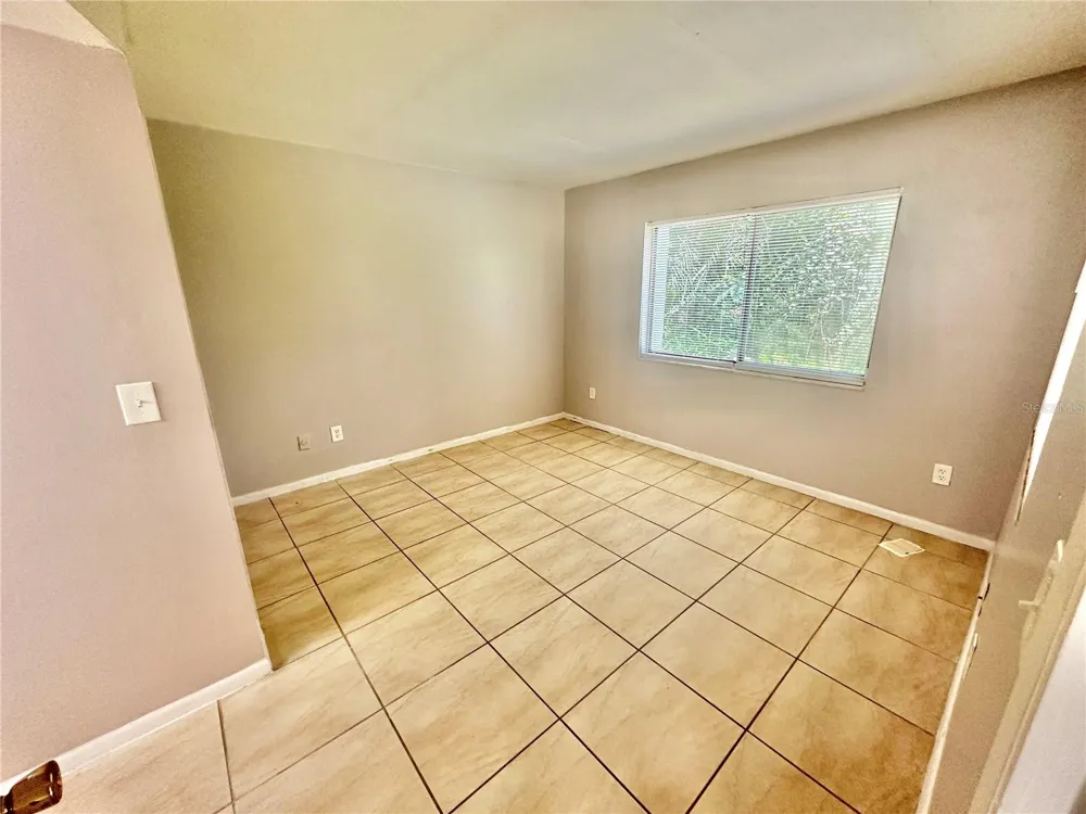 2549 S OAK AVENUE #B Sanford, FL 32773