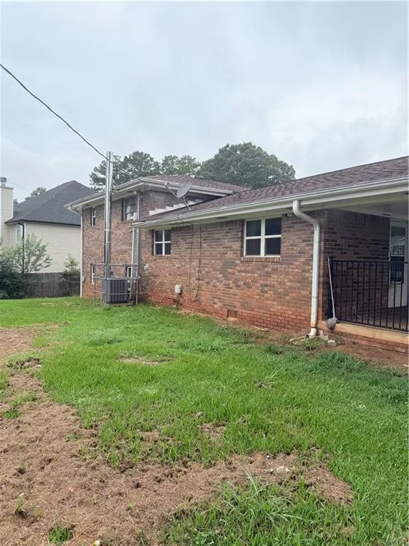 6853 New Dale Road Rex, GA 30273