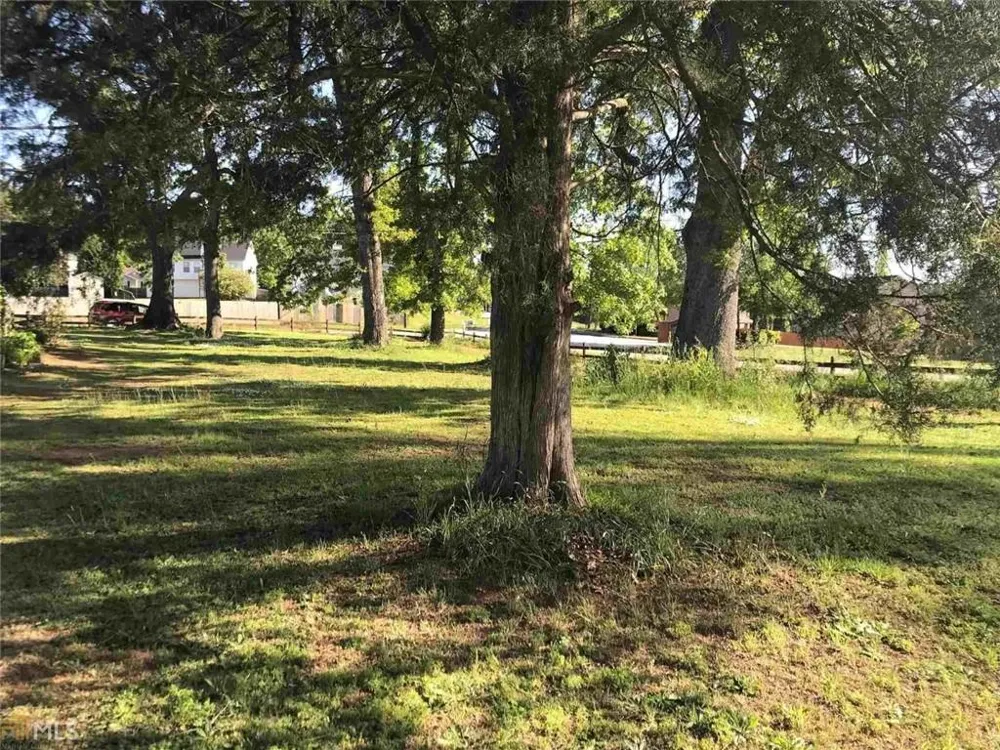 6853 New Dale Road Rex, GA 30273