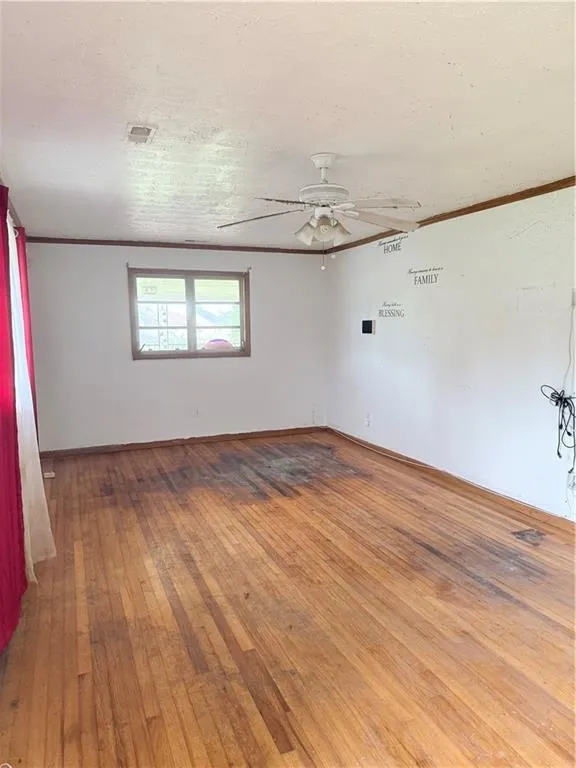 6853 New Dale Road Rex, GA 30273
