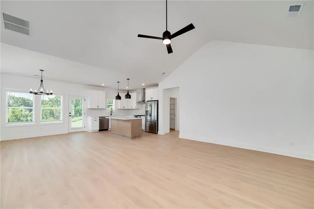 8420 Pleasant Grove Circle Gainesville, GA 30506