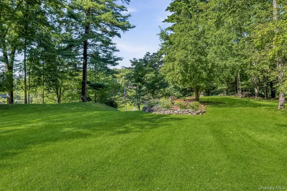 9 Short Road New Windsor, NY 12553