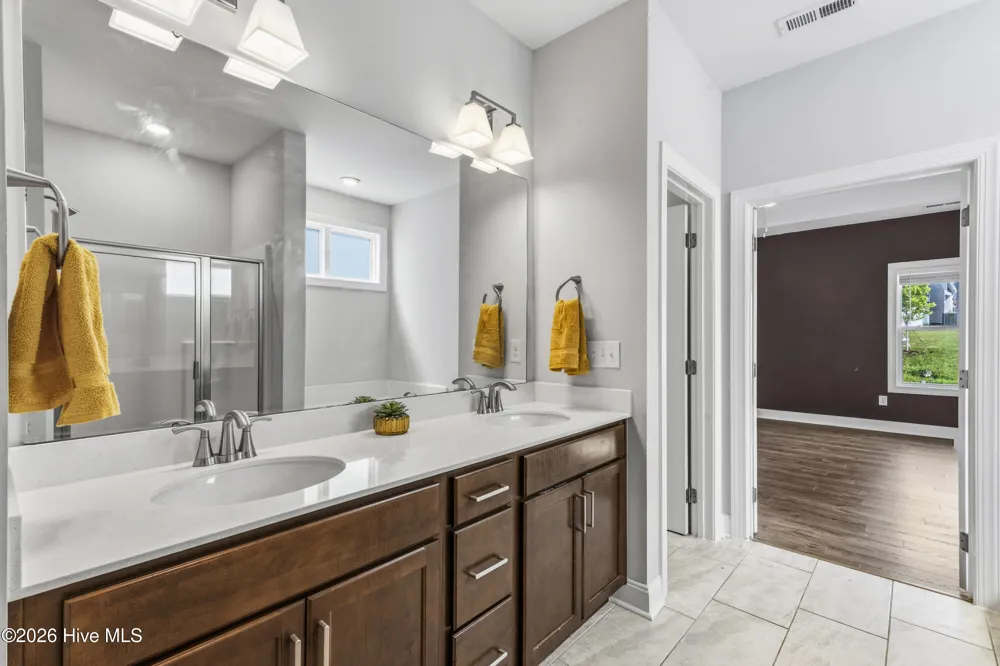 821 Challenger Lane Knightdale, NC 27545
