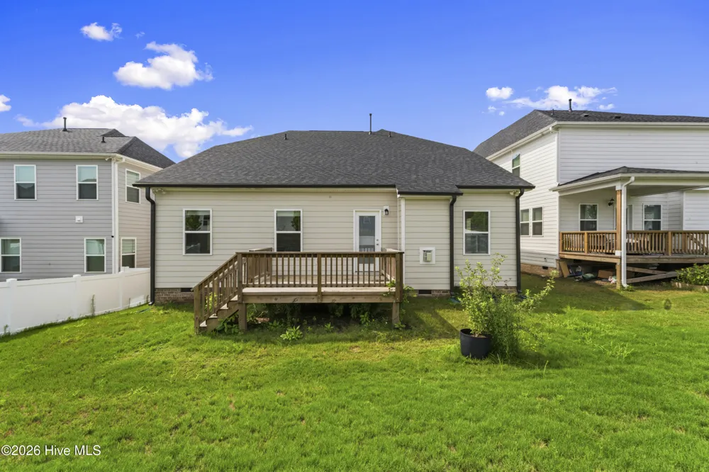 821 Challenger Lane Knightdale, NC 27545