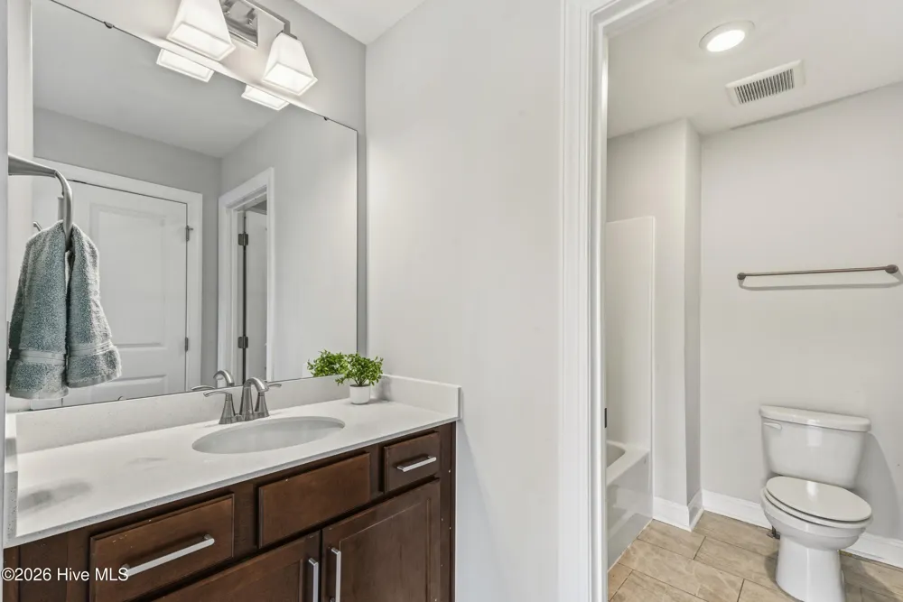 821 Challenger Lane Knightdale, NC 27545