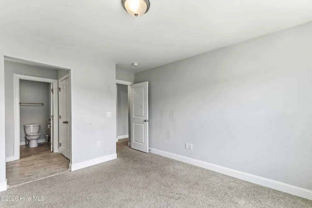 821 Challenger Lane Knightdale, NC 27545