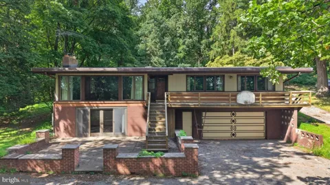 1985 RIDGEWOOD ROAD