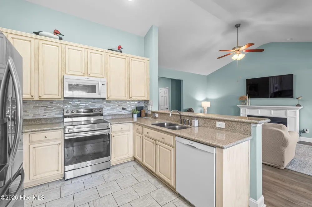 265 Carolina Farms Boulevard Calabash, NC 28467