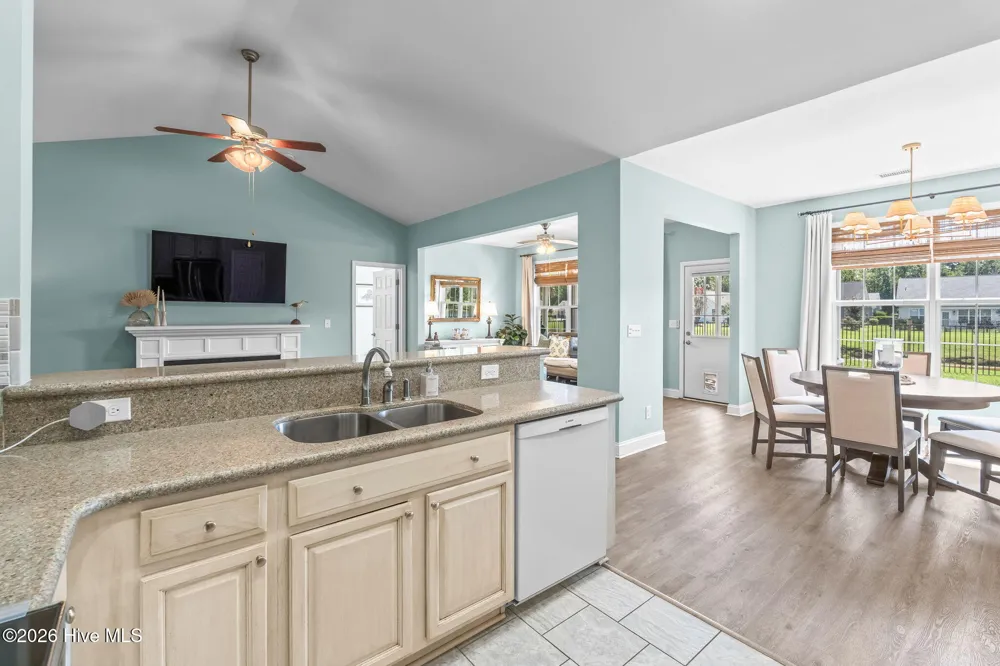 265 Carolina Farms Boulevard Calabash, NC 28467