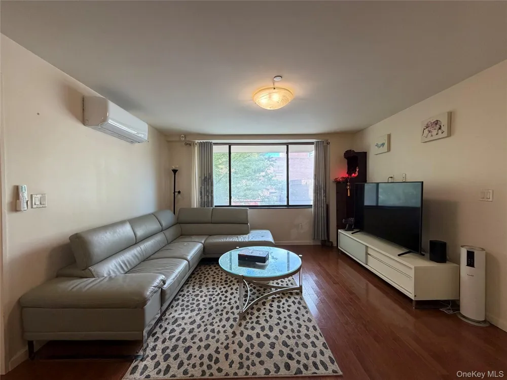 136-46 41st Avenue #2F Flushing, NY 11355
