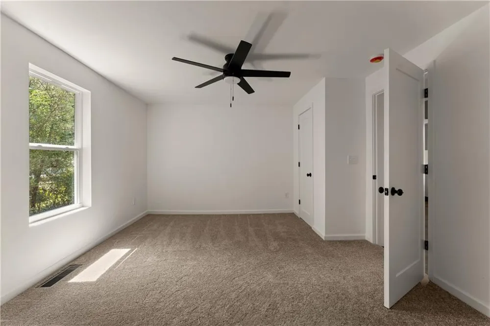 130 Cass Street Adairsville, GA 30103