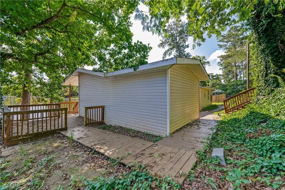 140 E Hamm Road Jackson, GA 30233